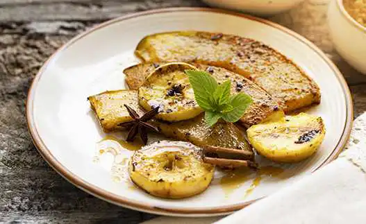plate of spiced squash and apples